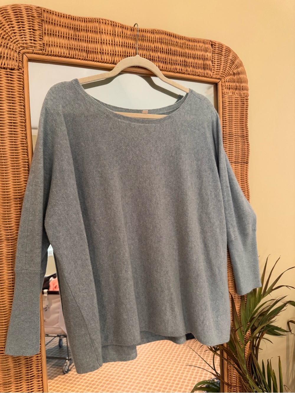 Garnet Hill Cashmere Light Blue Women's Sweater